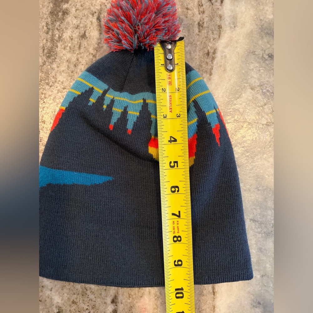 LL Bean Adult Katahdin Pom Winter Hat Unisex Multi Color Sunrise Over Katahdin - Picture 5 of 10